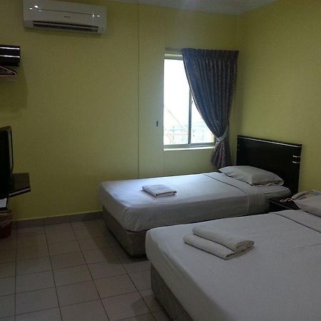 Hotel Tourist City Centre By Hotspot Essential Kota Kinabalu Ngoại thất bức ảnh