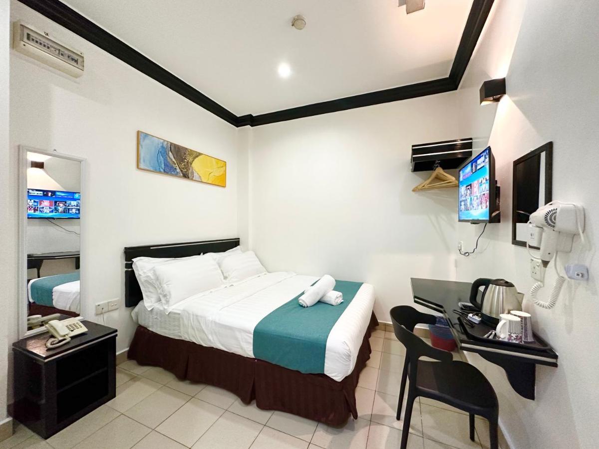 Hotel Tourist City Centre By Hotspot Essential Kota Kinabalu Ngoại thất bức ảnh