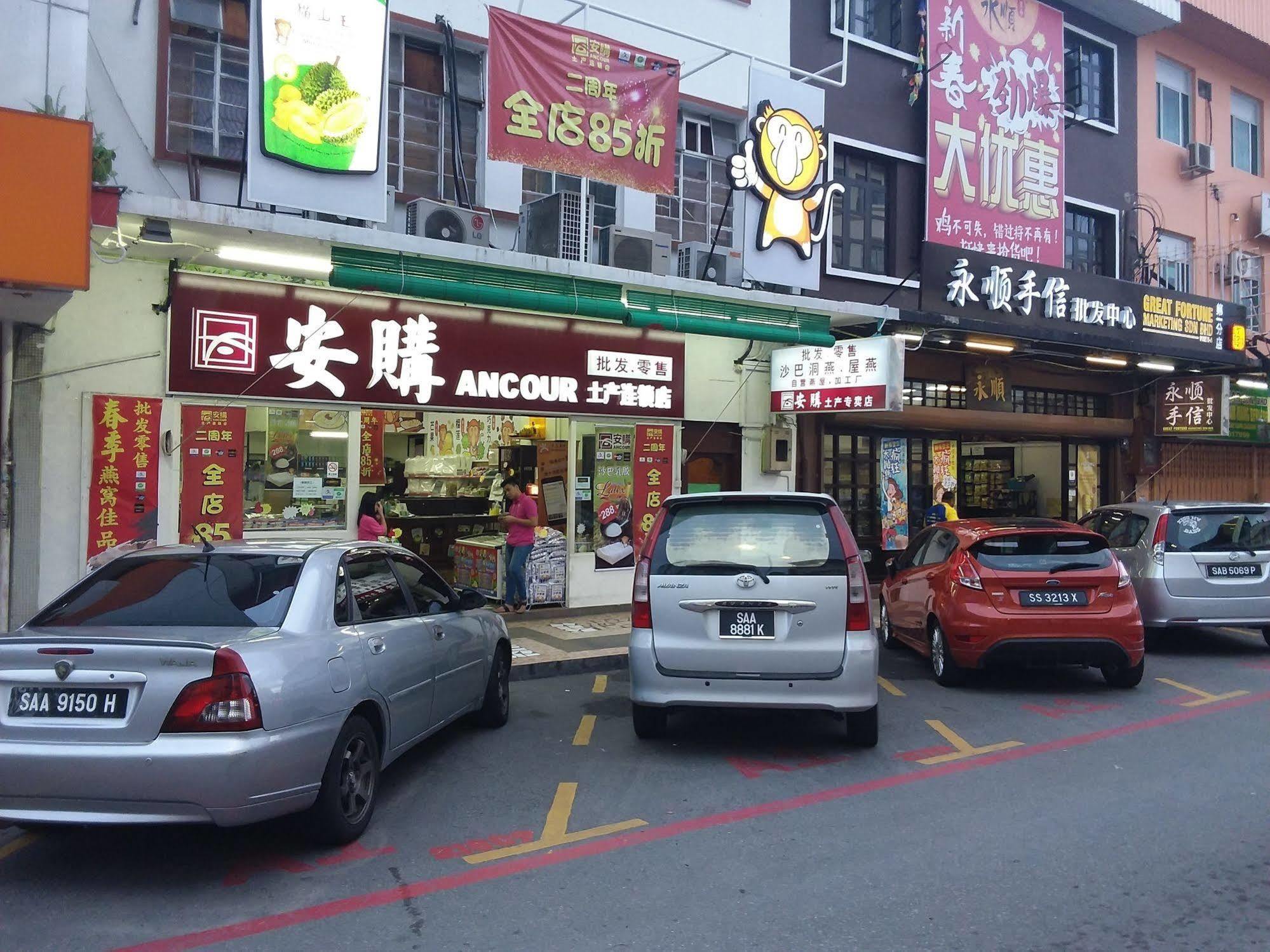 Hotel Tourist City Centre By Hotspot Essential Kota Kinabalu Ngoại thất bức ảnh