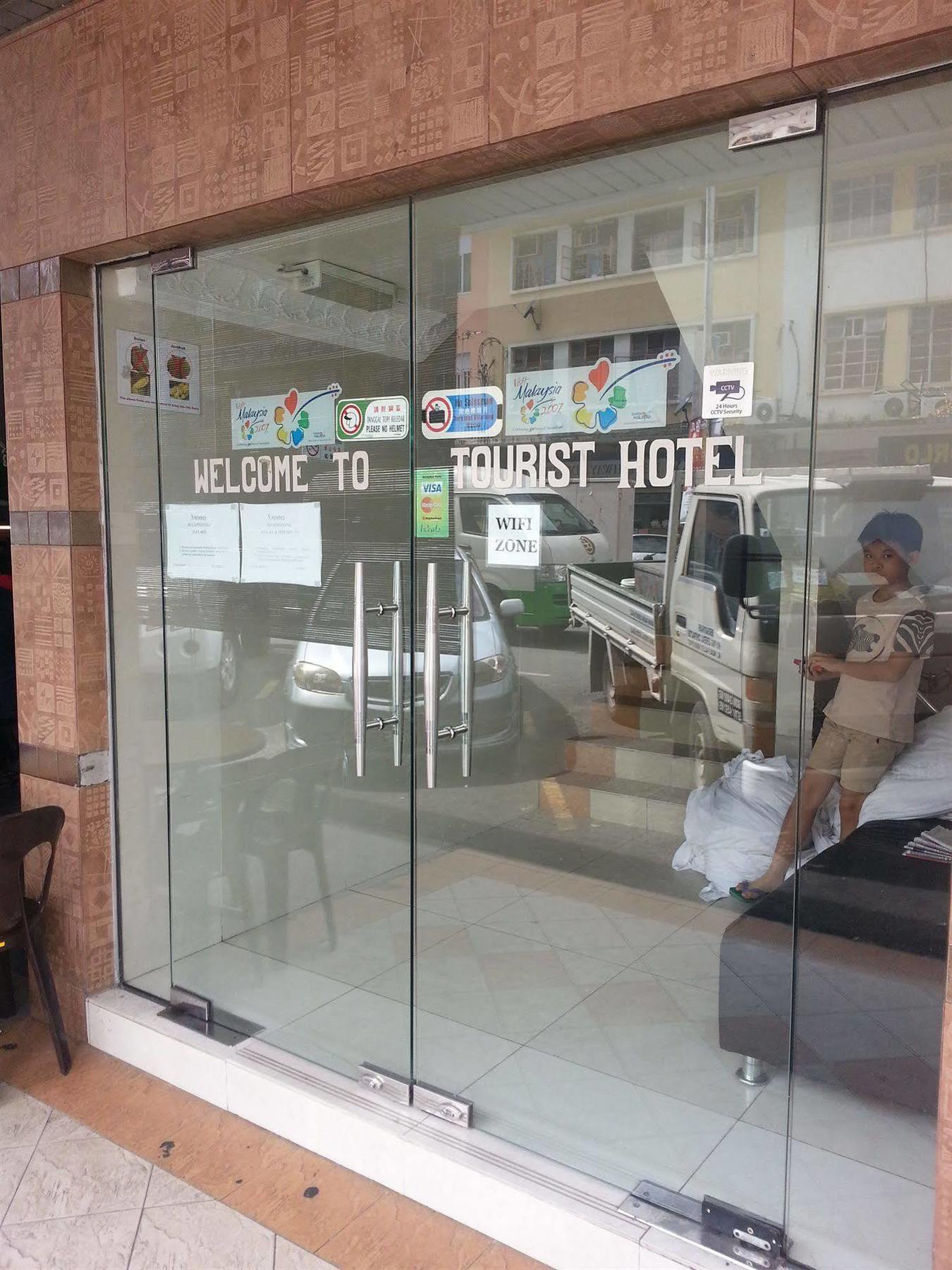 Hotel Tourist City Centre By Hotspot Essential Kota Kinabalu Ngoại thất bức ảnh